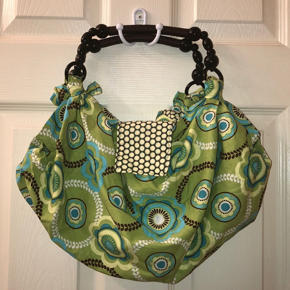 GREEN HANDMADE PURSE